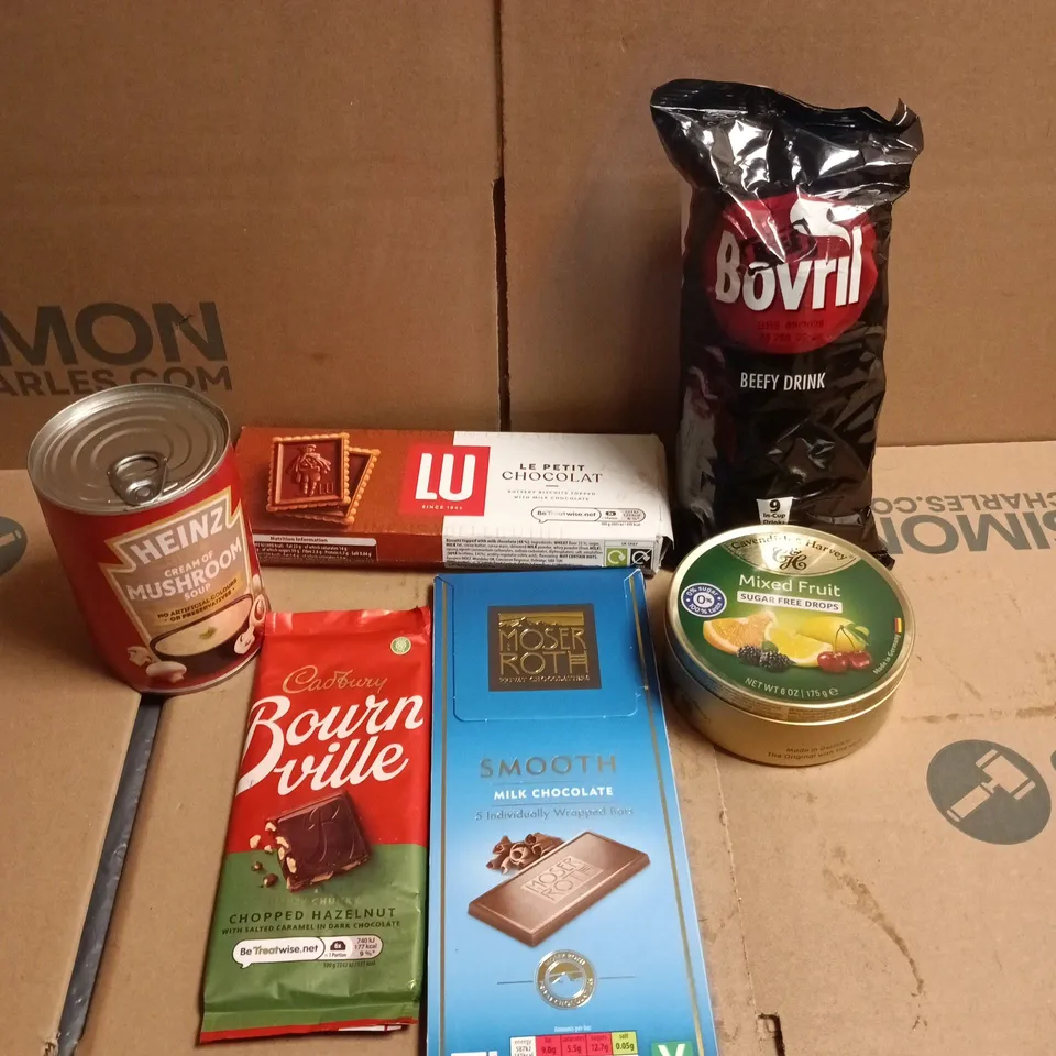 APPROXIMATELY 15 ASSORTED FOOD/DRINK PRODUCTS TO INCLUDE MIXED FRUIT SWEETS, BOVRIL DRINK, MUSHROOM SOUP ETC 