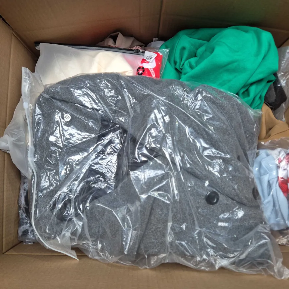 APPROXIMATELY 35 ASSORTED CLOTHING ITEMS IN VARIOUS SIZES, STYLES & COLOURS TO INCLUDE BRANDS SUCH AS ASOS, SELECTED HOMME, LITTLE & WILD, ETC - COLLECTION ONLY