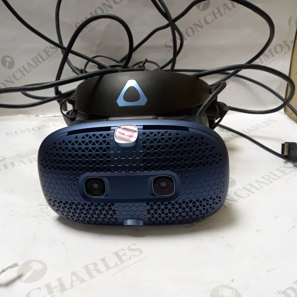BOXED HTV VIVE COSMOS VIRTUAL REALITY RRP £909.99