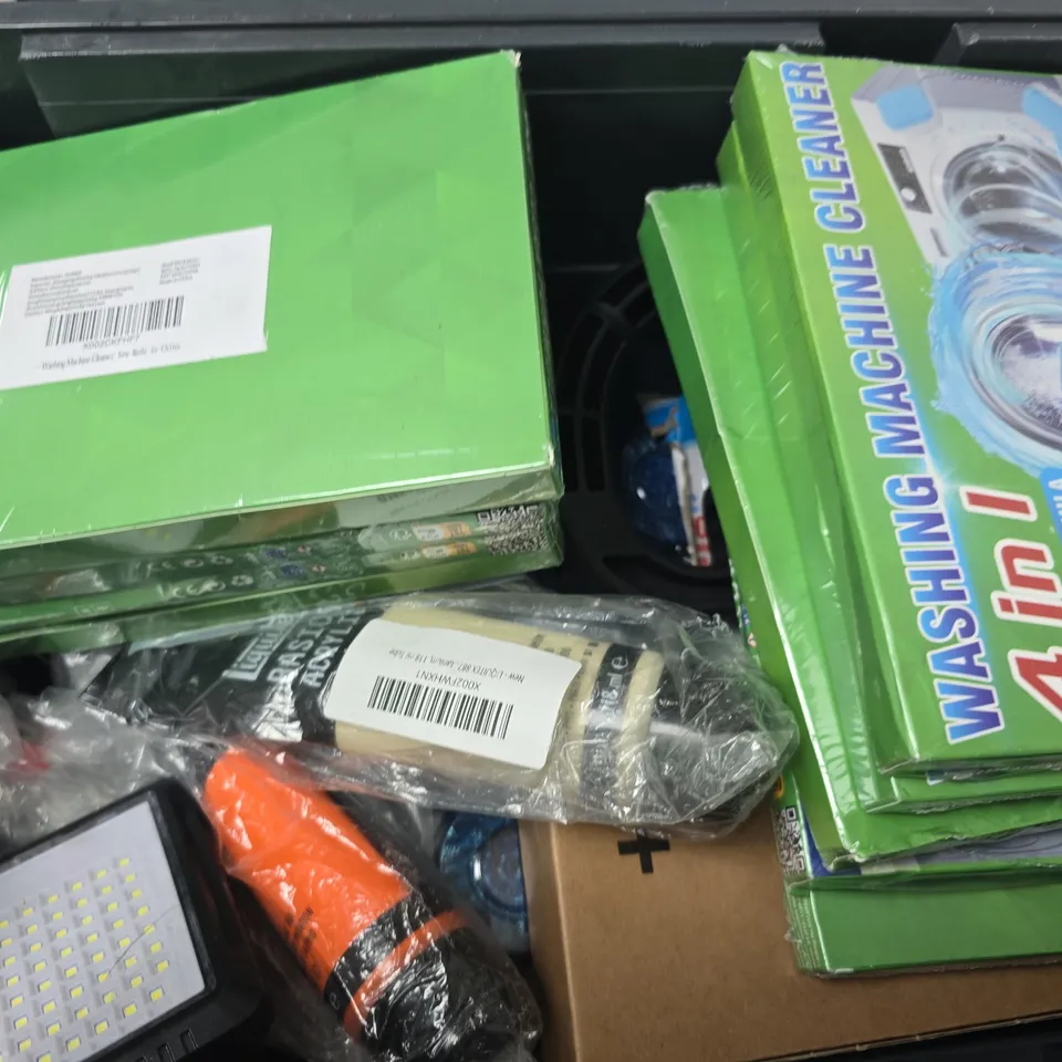 APPROXIMATELY 15 ASSORTED HOUSEHOLD ITEMS TO INCLUDE WASHING MACHINE CLEANER, PRISM CISTERN BLOCKS, LIQUITEX BASICS ACRYLIC, ETC