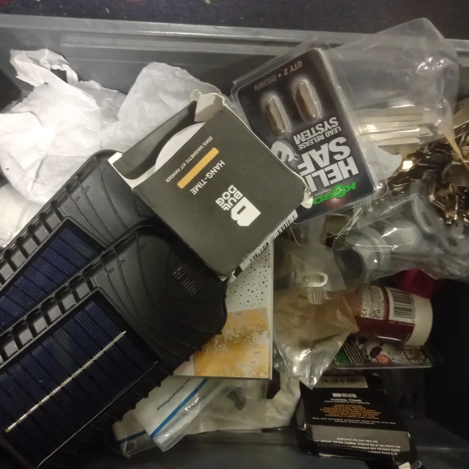 BOX OF APPROX 15 ASSORTED ITEMS TO INCLUDE - SILVINE RECORD CARDS - FLYWHEEL PULLER - MAPESIL AC ECT 