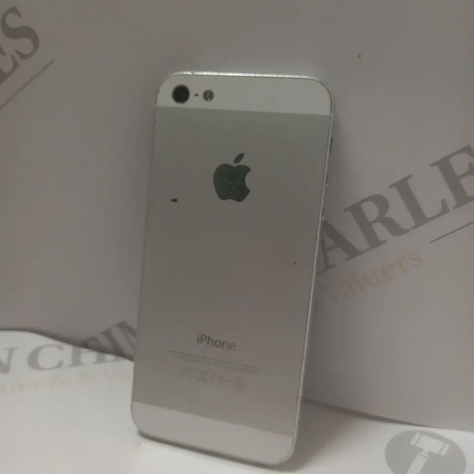 APPLE IPHONE 5 SMARTPHONE 