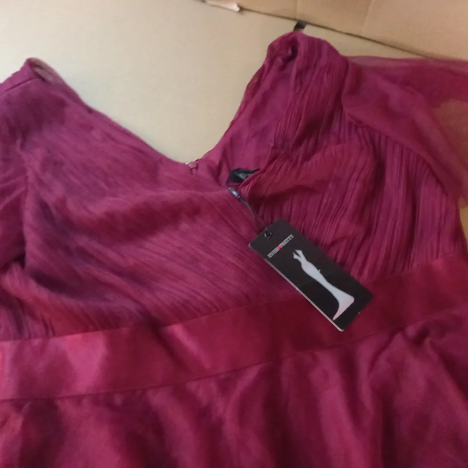 EVER PRETTY DRESS IN WINE - UK 24