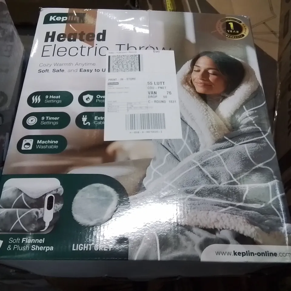 BOXED KEPLIN HEATED ELECTRIC THROW LIGHT GREY