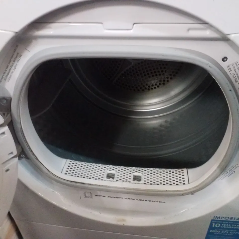 CANDY SMART PRO CSOE C8DG-80 8KG LOAD CONDENSER TUMBLE DRYER - WHITE