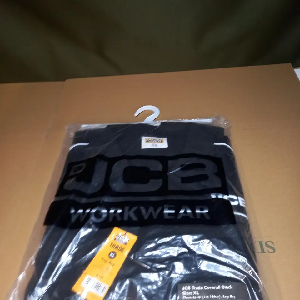 JCB TRADE COVERALL IN BLACK SIZE XL
