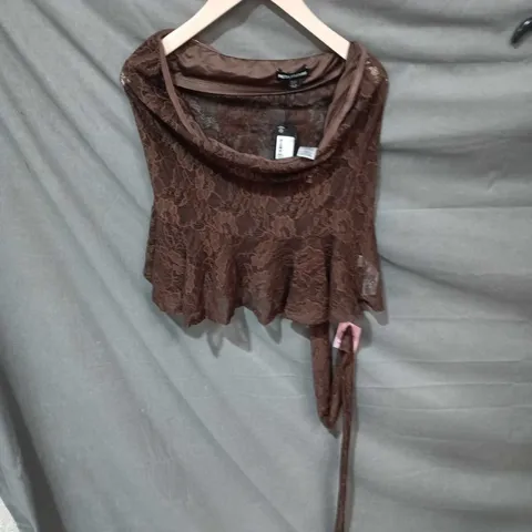 PRETTYLITTLETHING BROWN LACE CROP TOP, UK 12 (EU 40, US 8) – TAGS ATTACHED