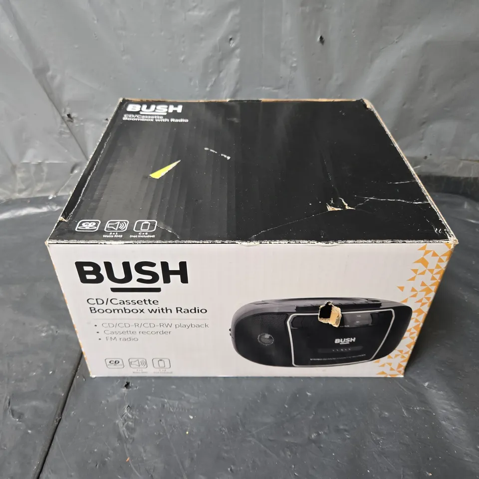 BOXED BUSH CD/CASSETTE BOOMBOX WITH RADIO IN BLACK