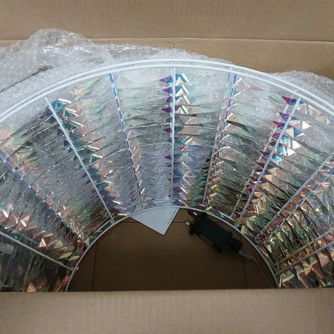 LIT SILVER IRIDESCENT TREE SKIRT