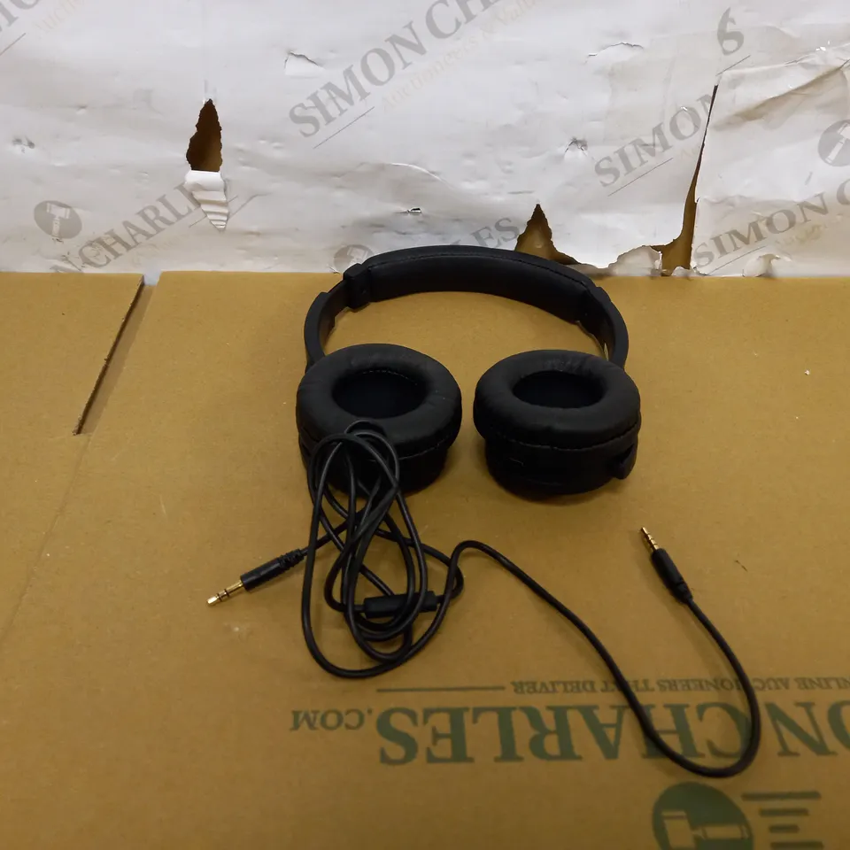 GOJI OVER-EAR LITES WIRELESS HEADPHONES