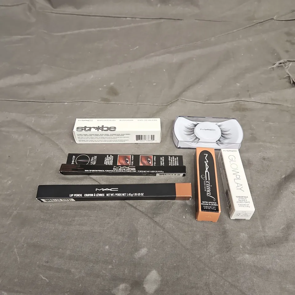 MAC LOT OF 6 ASSORTED COSMETIC PRODUCTS TO INCLUDE - BEAM LIQUID BLUSH IN MAGIC AURA - MACXIMAL SATIN LIPSTICK IN CALL IT COZY - EYELASHES - ETC