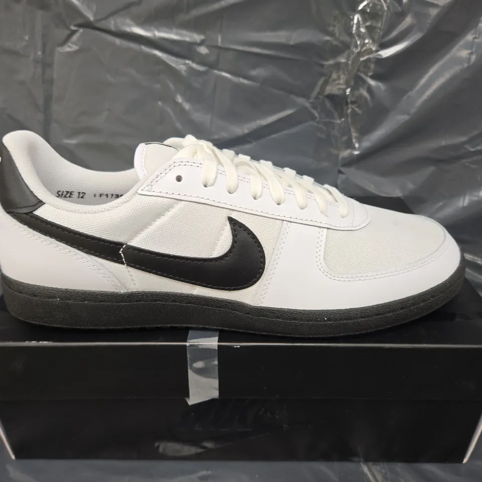BOXED PAIR OF NIKE FIELD GENERAL LEATHER TRAINERS IN WHITE - UK 11