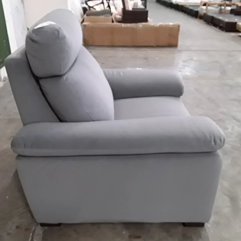 QUALITY ITALIAN DESIGNER MERRY DUE CHAIR WITH SMALL ARMS - GREY FABRIC