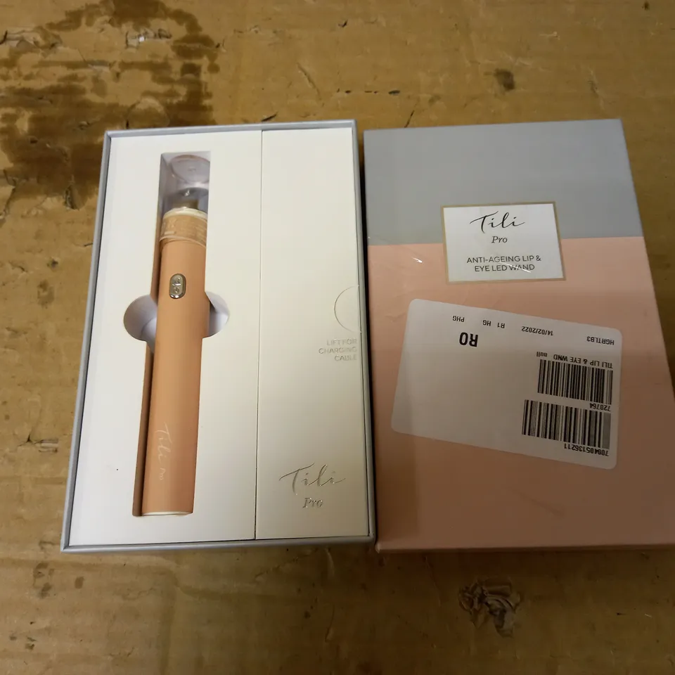 TILI LIP & EYE WAND 