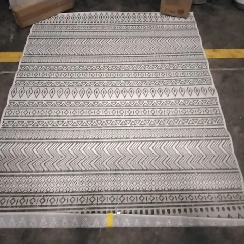 MARCUS INDOOR AND OUTDOOR BOHO OLIVE GREEN BEIGE RUG APPROXIMATELY 130X180CM