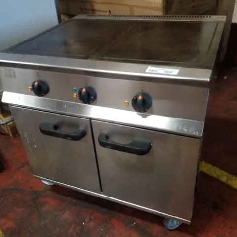 LINCAT OE8015 SOLID TOP PLATE OVEN RANGE