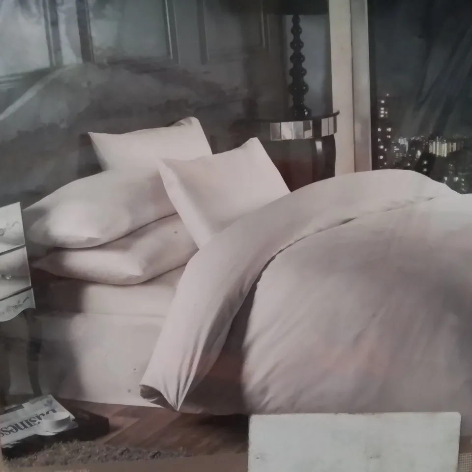BRAND NEW VIVENTE HOME 1000 THREAD COUNT KINGSIZE DUVET COVER SET 