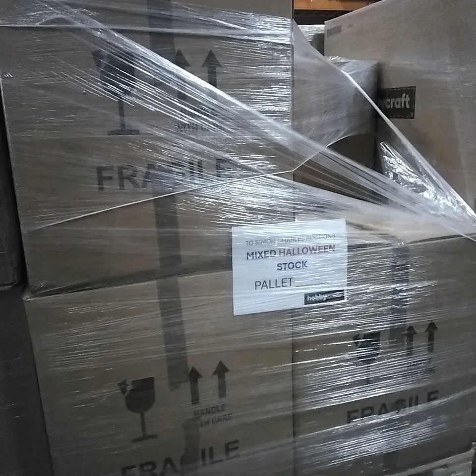PALLET OF MIXED HALLOWEEN STOCK 