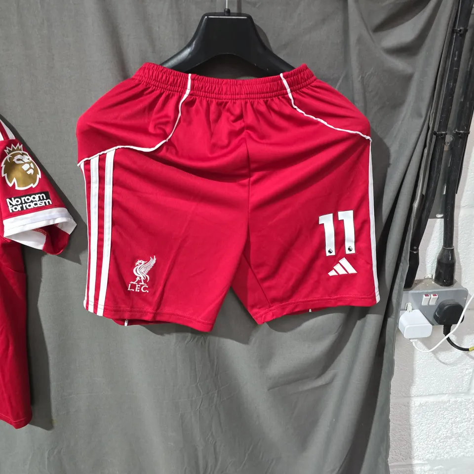 LIVERPOOL FC M. SALAH 11 HOME SHIRT + SHORTS – ADIDAS OFFICIAL LICENSED PRODUCT, SIZE UK 28