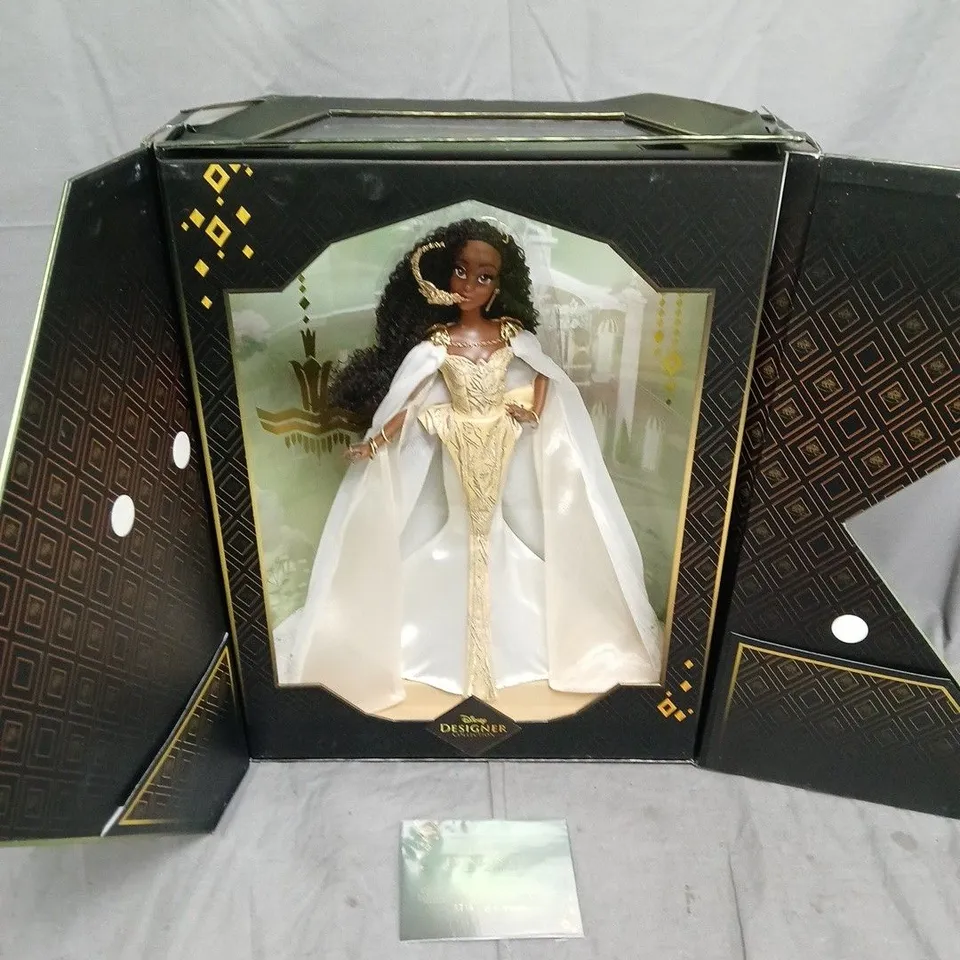 DISNEY ULTIMATE PRINCESS CELEBRATION LIMITED EDITION TIANA DOLL - 5719 OF 9800