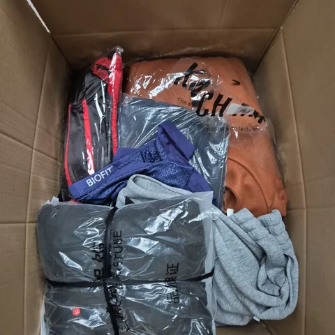 LARGE BOX OF APPROXIMATELY 25 ASSORTED CLOTHING ITEMS IN VARIOUS COLOURS, STYLES AND SIZES - COLLECTION ONLY