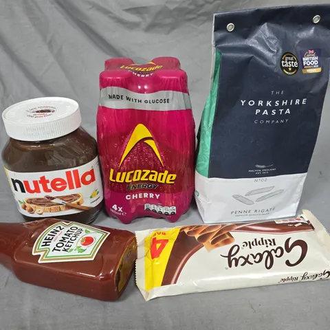 LOT OF 9 ASSORTED FOOD ITEMS TO INCLUDE NUTELLA AND LUCOZADE