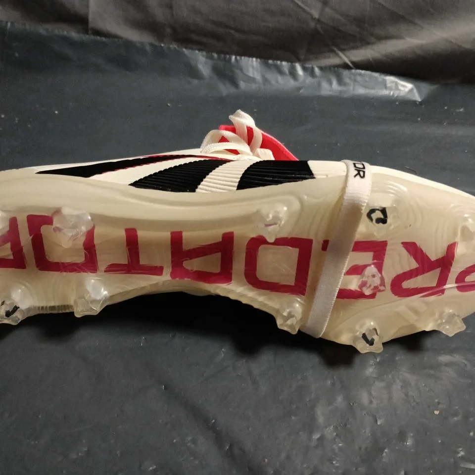 ADIDAS PREDATOR FOOTBALL BOOTS –  UK SIZE 9