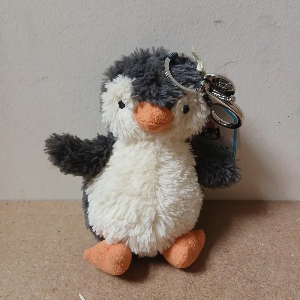 PEANUT PENGUIN PLUSH BAG CHARM & KEYRING