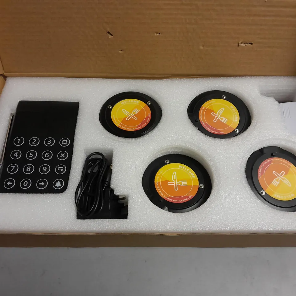 WIRELESS PAGER SYSTEM Q100 