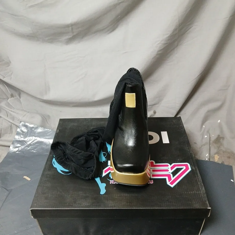 KOI MERINGUE LUKA PLATFORM FISHNET BOOTS BLACK BOXED SIZE 3