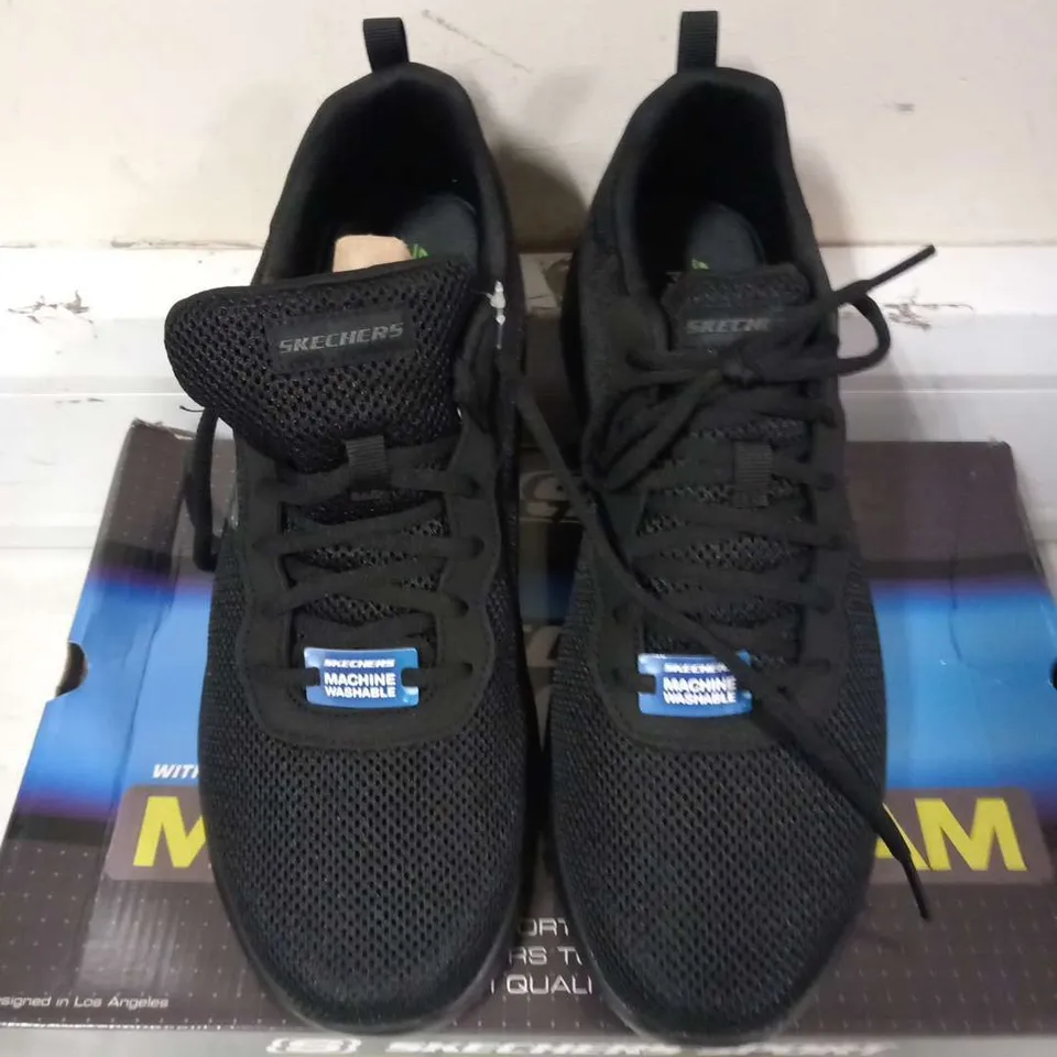 BOXED SKETCHERS MEMORY FOAM SIZE 11