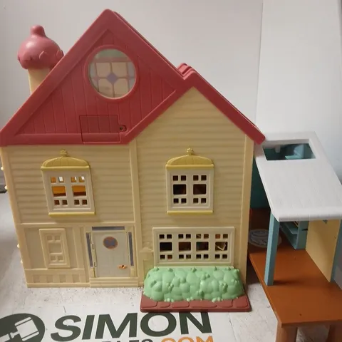 BLUEY CHILDRENS PLAYHOUSE TOY