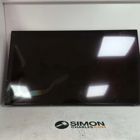 SAMSUNG 55-INCH LED TV - UE55 SERIES SMASHED SCREEN