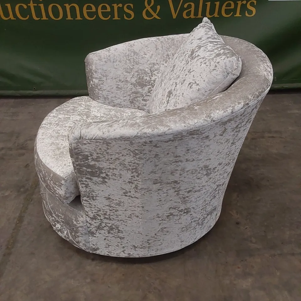 QUALITY DESIGNER CRUSHED VELVET 360° SWIVEL CUDDLE CHAIR - SILVER