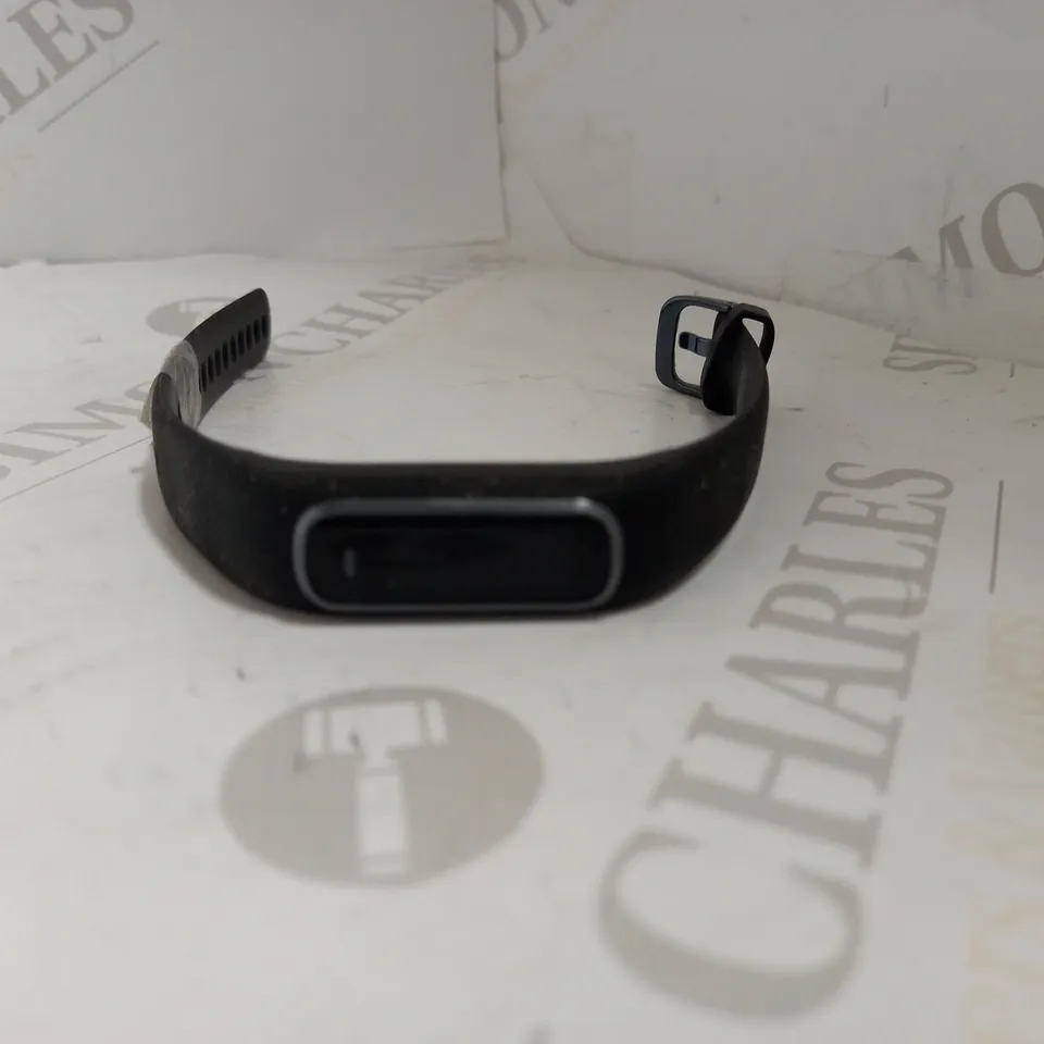 GARMIN VIVOSMART 4 SMART WATCH IN BLACK 
