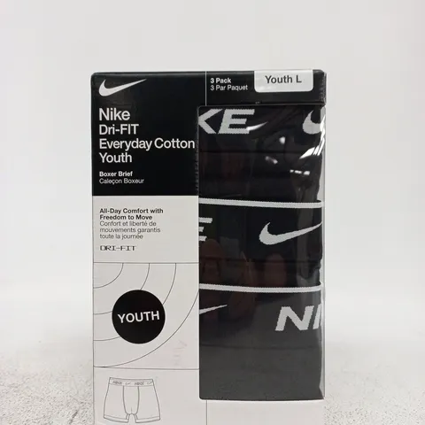 NIKE DRI-FIT EVERYDAY COTTON YOUTH BOXER BRIEFS – YOUTH L 