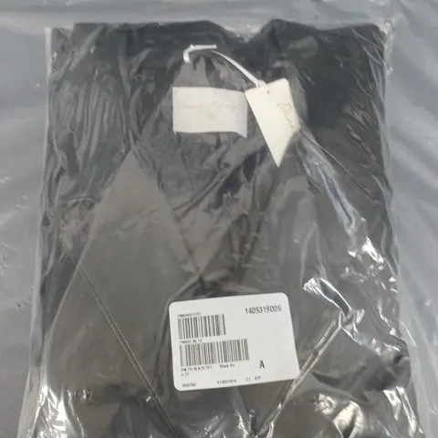 DANNII MINOGUE BLAZER IN BLACK - SIZE 22