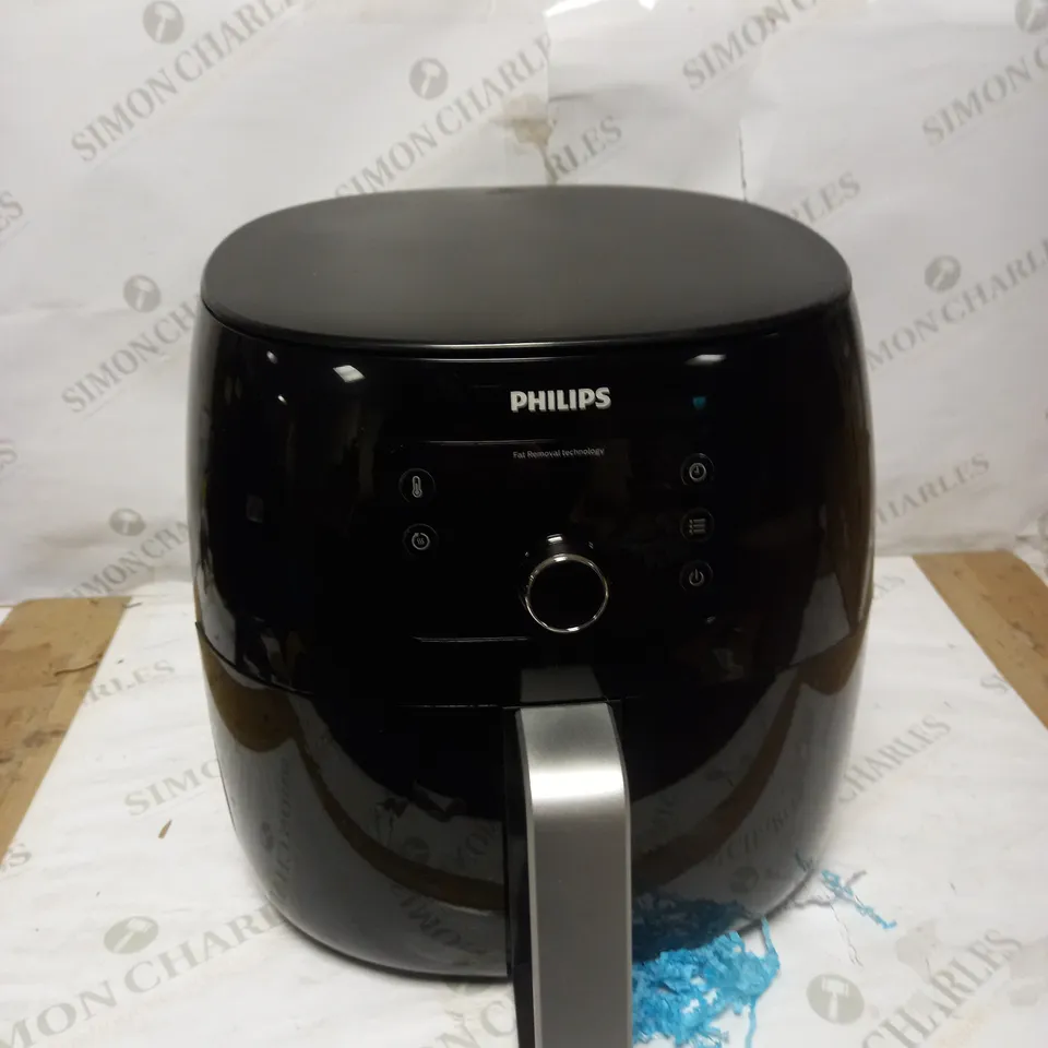 PHILLIPS AIR FRYER XXL 
