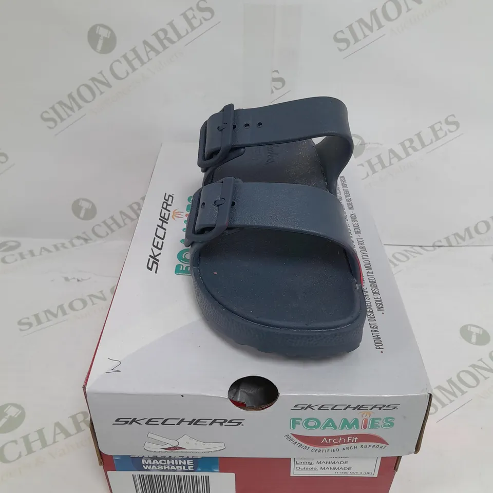 SKECHERS ARCH FIT FOAMIES SLIDE SANDAL SIZE 3