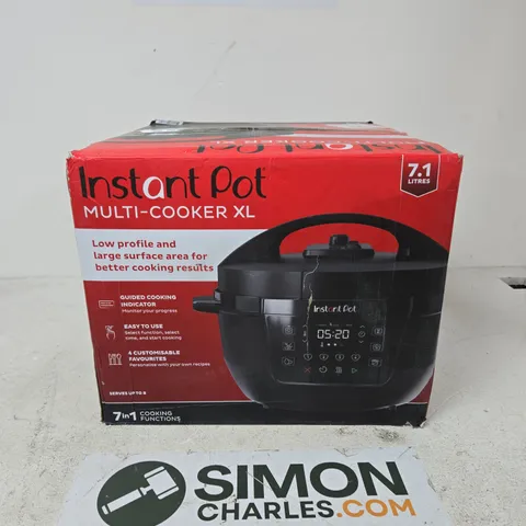 INSTANT POT MULTICOOKER XL