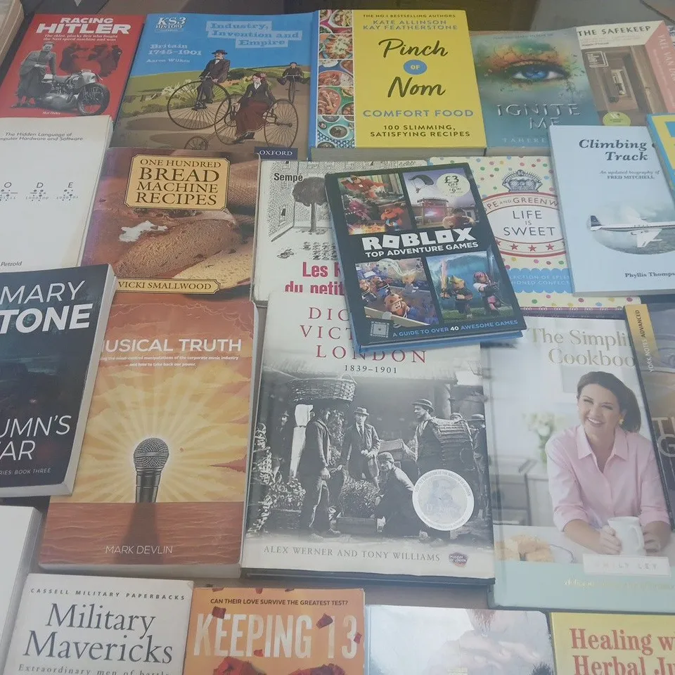 LARGE QUANTITY OF ASSORTED FICTION & NON-FICTION BOOKS TO INCLUDE WORKS FROM ANDY BECKETT, JANICE HELLETT, STANLEY TUCCI, ETC - COLLECTION ONLY
