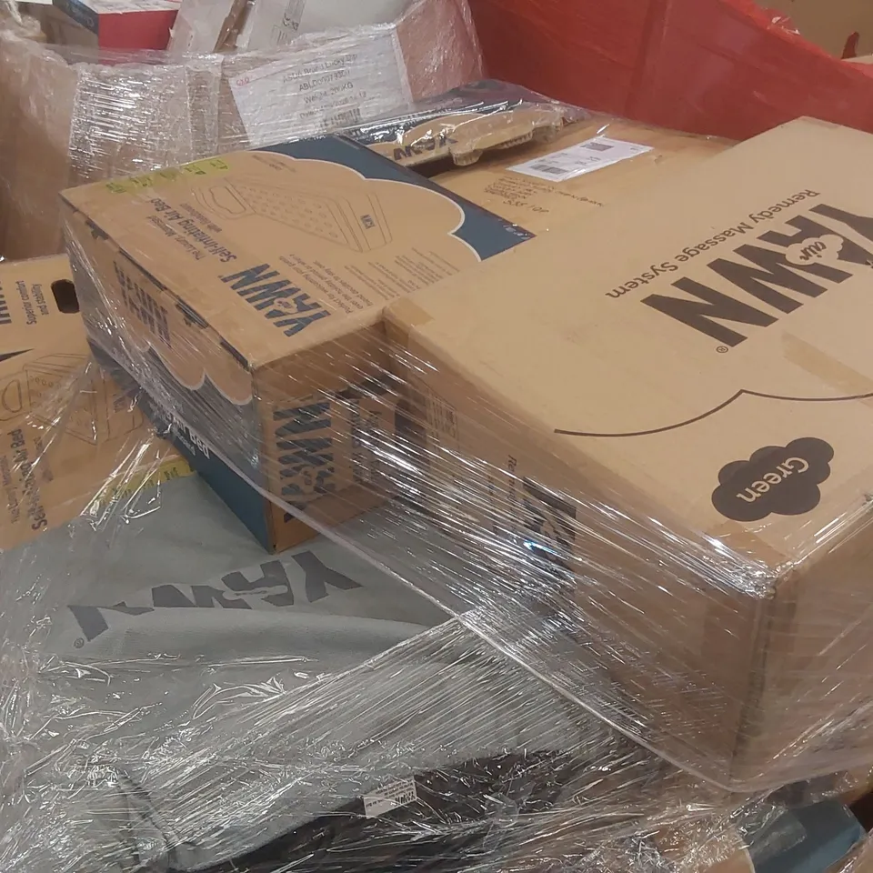 PALLET CONTAINING A VERY LARGE QUANTITY OF ASSORTED YAWN SELF-INFLATING AIR BEDS ECT