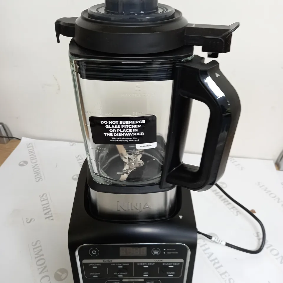 NINJA BLENDER & SOUP MAKER