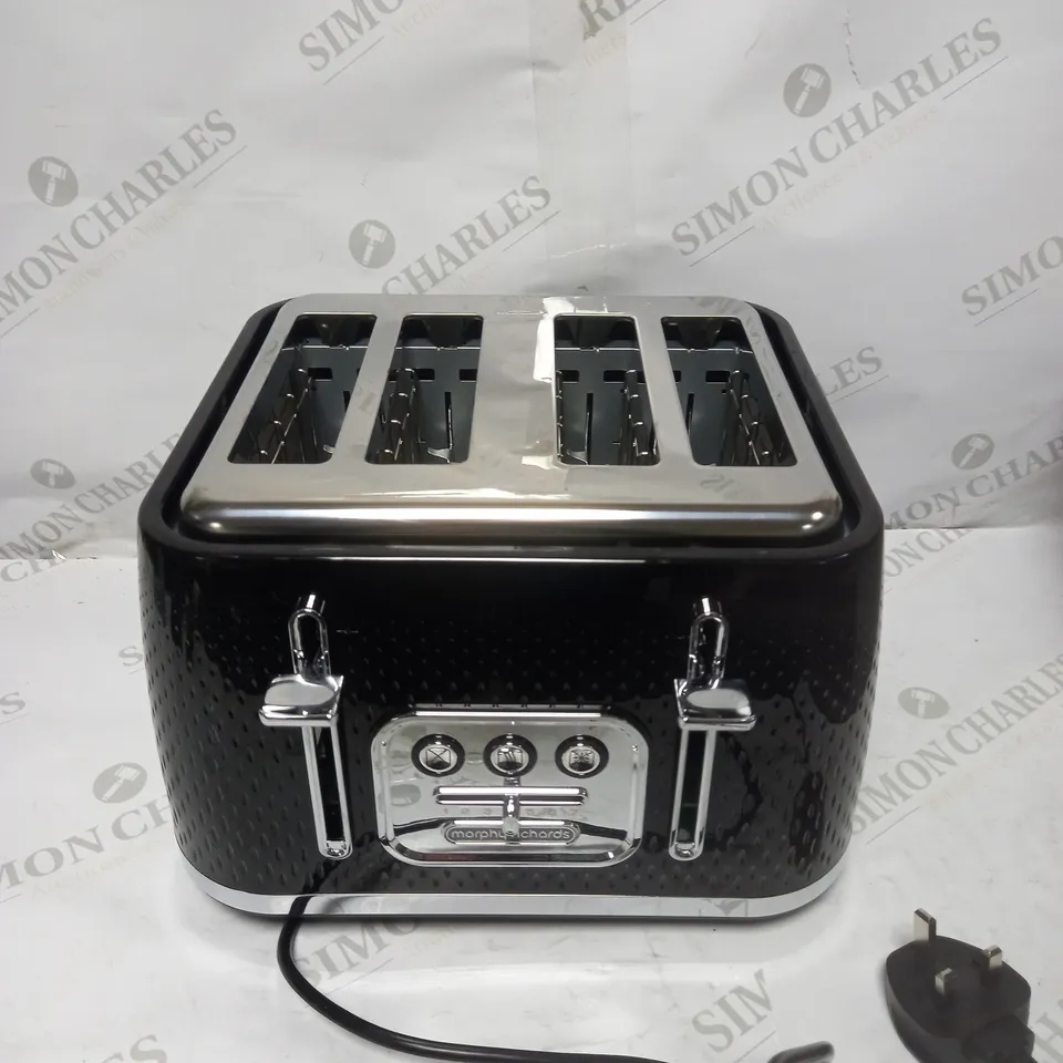 BREVILLE AURA 4 SLICE TOASTER