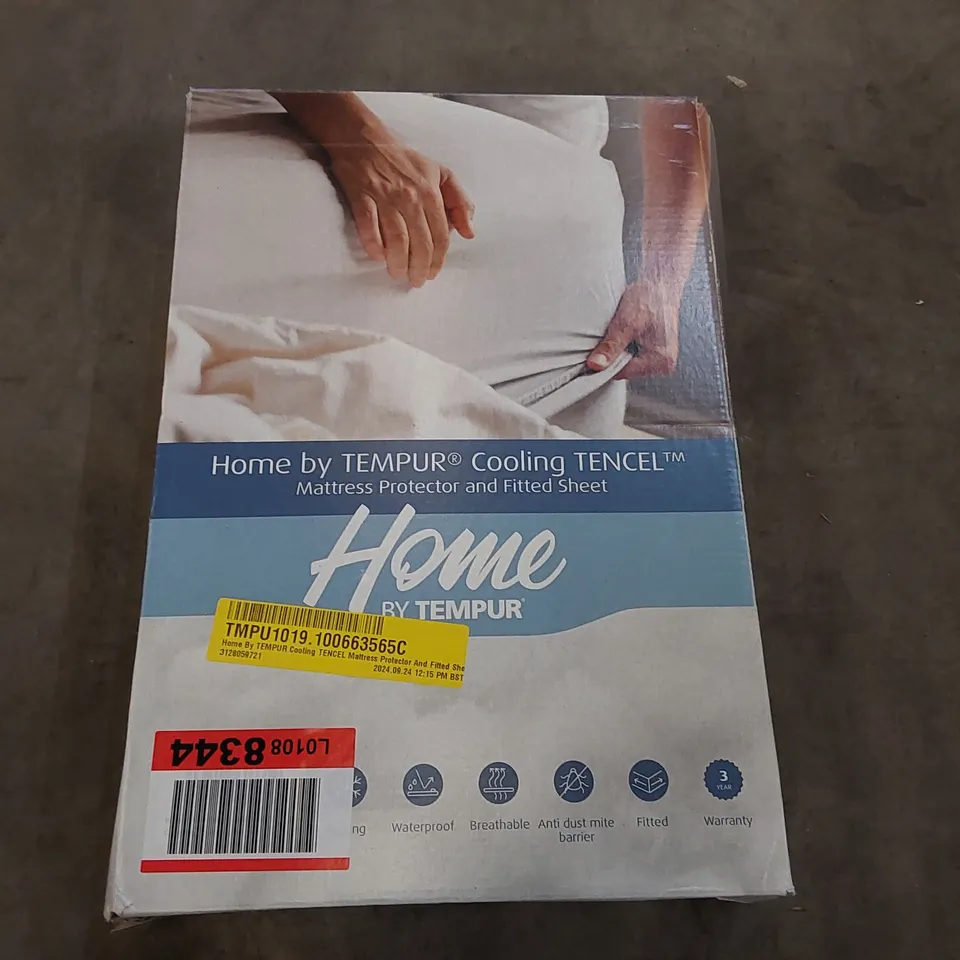 BOXED HOME BY TEMPUR COOLING TENCEL MATTRESS PROTECTOR AND FITTED SHEET (1 BOX)