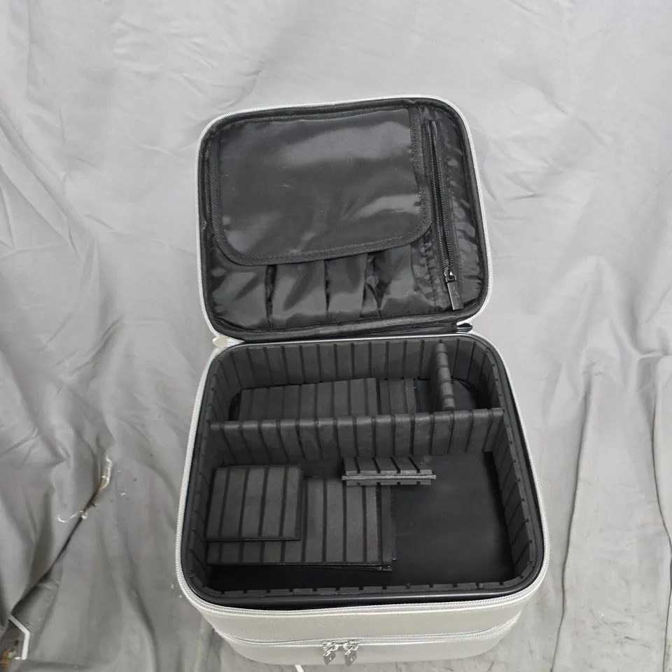 JEWELLERY ORGANIZER BAG