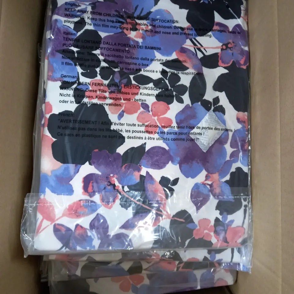 BOX OF APPROXIMATELY 25 NINA LEONARD FLORAL PRINT MIRACLE MATTE JERSEY - XL