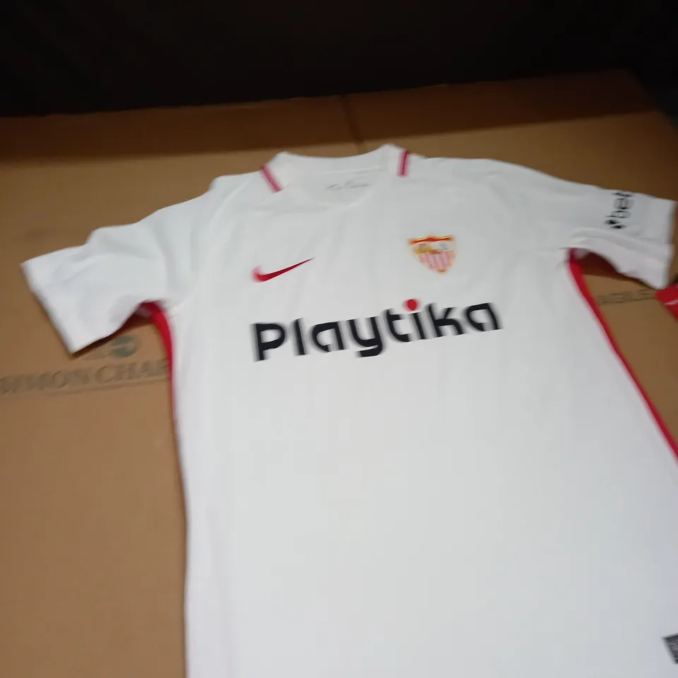 SEVILLA FC FOOTBALL SHIRT SIZE M
