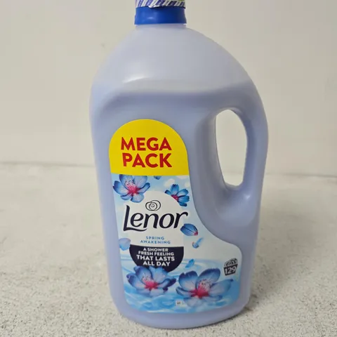 LENOR FABRIC SOFTENER MEGA PACK – SPRING AWAKENING - 3.999L