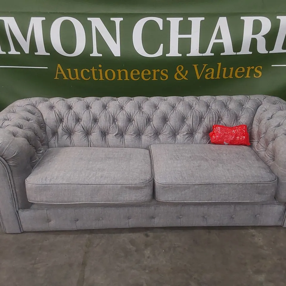 DESIGNER LAURA FABRIC CHESTERFIELD 3 SEATER SOFA - SILVER